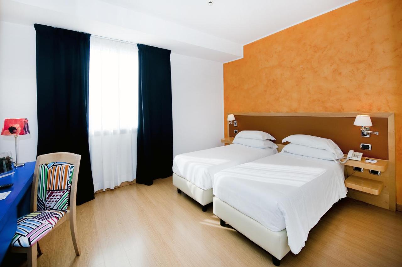 Hotel Ibis Styles Roma Vintage Zimmer foto